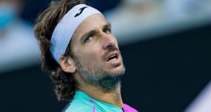 ATP/WTA Madrid > Lopez (directeur du tournoi) répond aux critiques de Jabeur : « Nous avons été le premier tournoi à offrir le même prix aux hommes et aux femmes, et je ne pense donc pas qu&rsquo;il soit juste de penser que nous ne traitons pas les hommes et les femmes de la même manière »