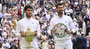 Wimbledon > Paul McNamee : « Etant donné que Djokovic est revenu d&rsquo;une opération il y a seulement un mois, Alcaraz est naturellement le grand favori de la finale. Je suppose donc que Novak aura le public de son côté, n&rsquo;est-ce pas ? »