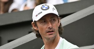 Wimbledon > Ferrero, coach d&rsquo;Alcaraz : « J&rsquo;ai été un peu surpris par le niveau de Novak Djokovic. Je crois qu&rsquo;il s&rsquo;est senti surclassé dès le début. Il a eu du mal à suivre le rythme et la vitesse de balle de Carlos »