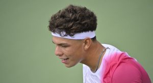 US Open > Ben Shelton, avant de retrouver Frances Tiafoe au 3e tour : « Nous sommes tous les deux un peu loufoques, surtout dans les vestiaires. Il sait vraiment faire ressortir mon côté clownesque. Je fais pareil avec lui »