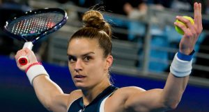 Insolite > Sakkari envoie un message à Putinseva : « Je ne pense pas qu&rsquo;elle m&rsquo;invitera à dîner de toute notre vie, alors honnêtement, je m&rsquo;en fiche. J&rsquo;ai de très bonnes amies et j&rsquo;irai dîner avec elles »