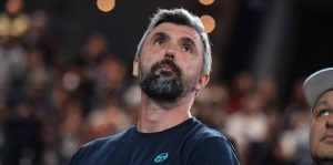 ATP > Tsitsipas honnête sur sa nouvelle collaboration avec Ivanisevic : « Je ne m&rsquo;attends pas à ce que ce soit soudainement quelque chose qui commence à me donner des titres dès la première ou la deuxième semaine »