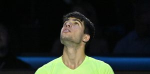 ATP – Finals > Le détail intriguant sur le visage de Carlos Alcaraz à l&rsquo;entraînement
