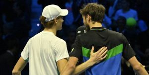 ATP – Finals > Daniil Medvedev, avant d&rsquo;affronter Jannik Sinner : « Cela va vous paraître étrange parce que j&rsquo;ai perdu beaucoup de matchs contre lui, mais j&rsquo;ai l&rsquo;impression que tactiquement je sais ce que j&rsquo;ai à faire »