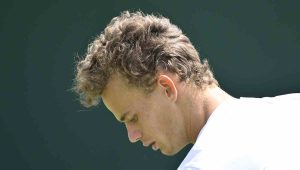 Insolite, Next Gen ATP Finals > Luca Van Assche : « Si je pouvais échanger ma place pendant une journée avec une personne dans le monde, un joueur de tennis, je choisirais Roger Federer parce que j&rsquo;aimerais voir ce que ça fait d&rsquo;être comme lui »