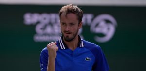 ATP – Shanghai > Medvedev, sur le favori du tournoi : « Je dirais que Sinner et Alcaraz sont probablement les meilleurs. Mais attention, ne sous‐estimez jamais Djokovic. Dès que vous le sous‐estimez, il peut vous mordre en retour »