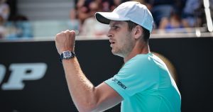ATP – Estoril > La plaisanterie d&rsquo;Hurkacz, qualifié pour la finale : « Si l&rsquo;opportunité se présente pour moi de gagner un match sans tie-break, j&rsquo;en suis content »