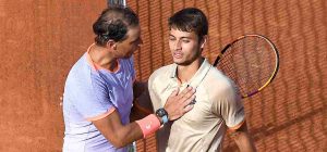 ATP, Economie > Après Swiatek et Shelton, Roger Federer fait signer un nouveau joueur prometteur avec son équipementier