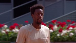 Gaël Monfils, battu d&rsquo;entrée à Madrid : « Pas réussi à le bousculer »
