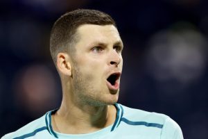 Hubert Hurkacz reçoit un virement sur son compte en direct à Estoril
