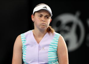 Jelena Ostapenko se fait éliminer par Linda Noskova