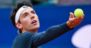 Rune trop solide pour Hüsler – rts.ch