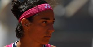 WTA – Rouen > Caroline Garcia sur un fil : « C&rsquo;est un premier tour de tournoi 250, la préparation a été courte pour s&rsquo;adapter aux conditions, c&rsquo;est top de pouvoir gagner et de pouvoir rejouer un match »
