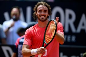 Tennis: Tsitsipas file en 8e de finale à Rome