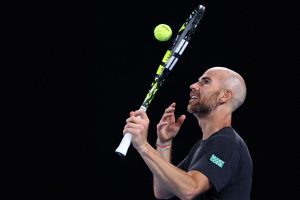 Adrian Mannarino, en difficulté sur terre battue, ne devrait pas participer aux JO 2024