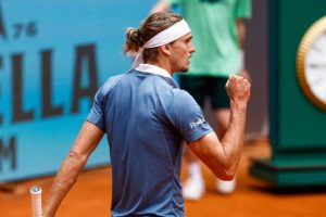 Alexander Zverev s&rsquo;en sort face à Luciano Darderi et se qualifie pour les 8es de finale du Masters 1000 de Rome