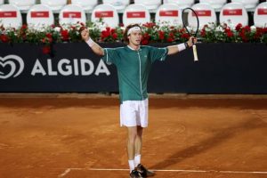 Andrey Rublev domine ses démons et s&rsquo;en sort face à Giron