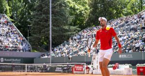 « Bien sûr que je suis inquiet pour Roland-Garros, et il y a de quoi », lance Novak Djokovic – rts.ch