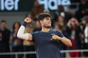 Carlos Alcaraz, qualifié pour les huitièmes de finale de Roland-Garros : « Très heureux de mon niveau de concentration »