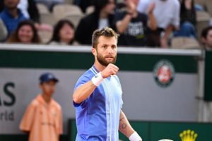 Corentin Moutet après sa victoire contre Nicolas Jarry à Roland-Garros : « J&rsquo;étais vraiment serein »