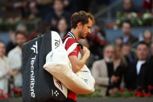 Daniil Medvedev explique les raisons de son abandon face à Jiri Lehecka