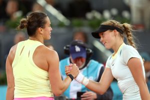 Elena Rybakina et Aryna Sabalenka passent en demi-finale
