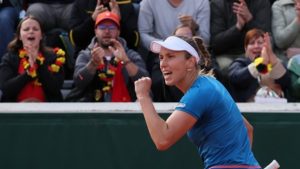 Elise Mertens se hisse au troisième tour face à Elena Rybakina