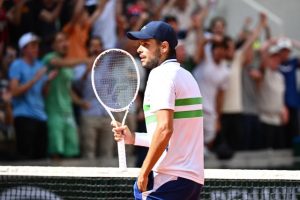 Grégoire Barrère s&rsquo;extirpe des qualifications à Roland-Garros
