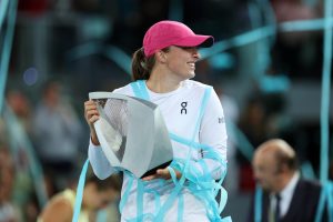 Iga Swiatek a eu droit à la totale à Madrid, le titre et une peur bleue !