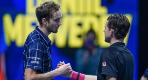 Insolite > Medvedev au sujet de la retraire de Thiem : « Je suis sûr que, le connaissant, il se débrouillera très bien sans le tennis. Il aura une belle vie »