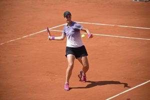 Kalinina renverse Vondrousova et se hisse en demi-finales à Strasbourg
