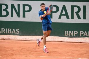 Le fils de Jorge Burruchaga se qualifie pour le tableau principal de Roland-Garros