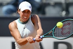 L&rsquo;ouragan Keys emporte Collins et remporte le titre