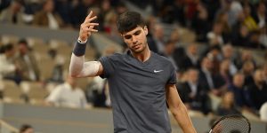 Roland Garros > Alcaraz (bousculé par le 176e mondial) : « C&rsquo;est moi qui suis responsable des hauts et des bas de ce match, pas mon bras »