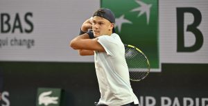 Roland Garros > Holger Rune : « Je pense que si Rafael Nadal n&rsquo;avait pas été là, Novak Djokovic aurait été le meilleur joueur sur terre battue. Et d&rsquo;ailleurs, je ne serais pas surpris qu&rsquo;il retrouve son niveau ici »