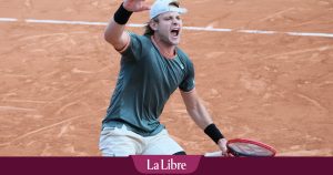 Roland-Garros: Zizou Bergs se qualifie pour le 2e tour en battant le Chilien Alejandro Tabilo en quatre sets