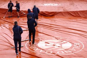 Roland-Garros : les matches des courts annexes et du Simonne-Mathieu reportés à jeudi à cause de la pluie