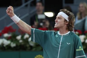 Rublev arrache le titre à Madrid !