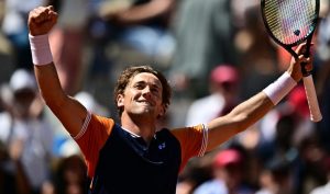 Sans surprise, Ruud passe très tranquillement le premier tour