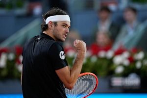 Taylor Fritz vient à bout de Francisco Cerundolo et rejoint le dernier carré à Madrid