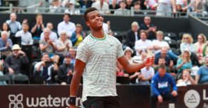 Tennis – ATP – Lyon : Première finale sur le circuit pour Mpetshi Perricard, qui a pris sa revanche contre Bublik