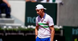 Tennis – Roland Garros (H) : Humbert cède d&rsquo;entrée contre Sonego, Rublev sérieux contre Daniel