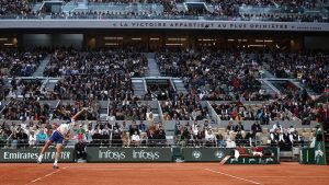 VIDEO. Roland-Garros : « Ça va trop loin », « ambiance malsaine », pourquoi le public français est la cible de critiques de la part des joueurs ?