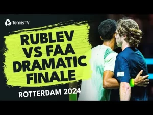 Vidéo: Rublev vs Auger-Aliassime, la fin dramatique de leur match du 2e tour à Rotterdam