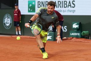 Wawrinka se rassure face à Murray qui dit au revoir à Roland-Garros