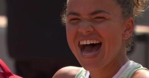 1/4 de finale, J.Paolini (ITA) – E.Rybakina (KAZ) (6-2, 4-6, 6-4): l&rsquo;Italienne de 28 ans crée la surprise et se qualifie pour sa 1re demi-finale de Grand Chelem   Tennis aujourd&rsquo;hui à 14:30
