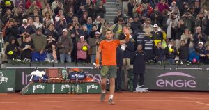 3e tour, TM. Etcheverry (ARG) – C. Ruud (NOR) (4-6; 6-1; 2-6; 2-6): le Norvégien lâche un set mais file en huitièmes   Tennis hier à 22:00