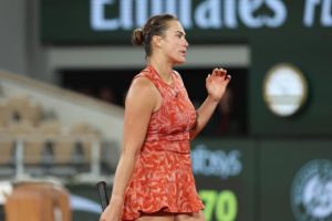 Aryna Sabalenka, après sa victoire sur Paula Badosa à Roland-Garros : « Swiatek, je la comprends complètement »