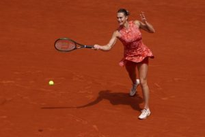 Aryna Sabalenka poursuit son parcours sans nuage et file en quarts de finale