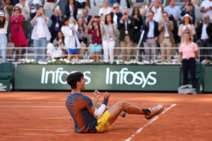 Carlos Alcaraz est le nouveau champion à Paris